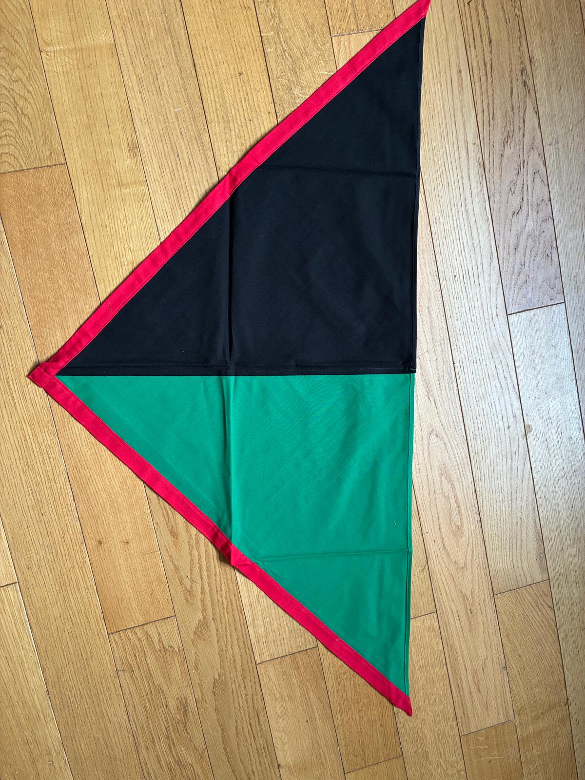 Foulards mi-parties + bordure